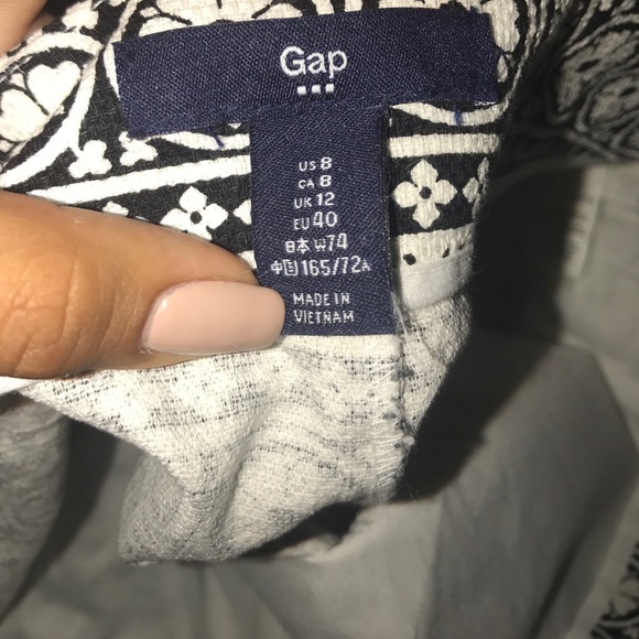 COPY - High waisted Gap shorts with print- like N… - Picture 2 of 3